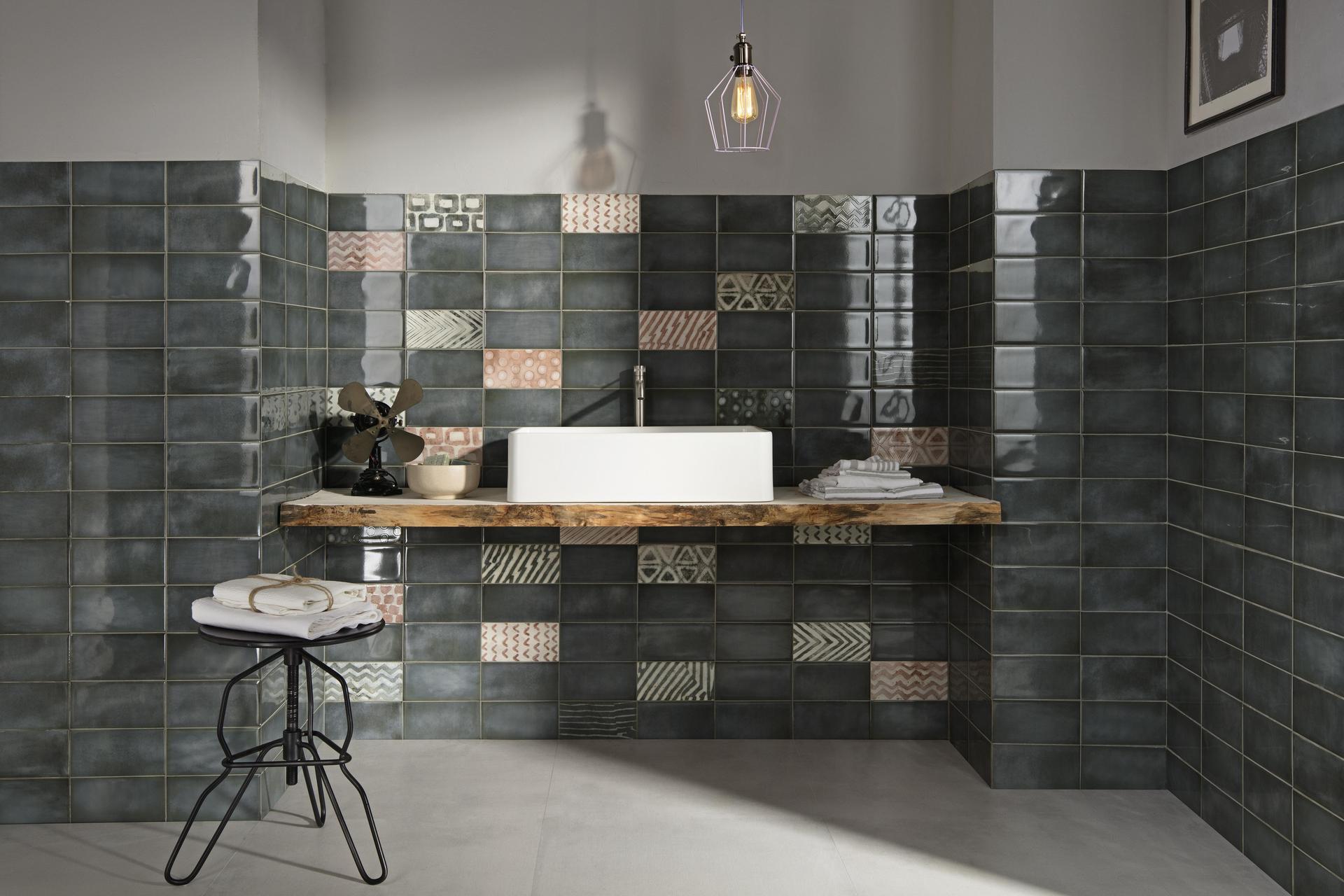  Porcelain Tiles - BE IN